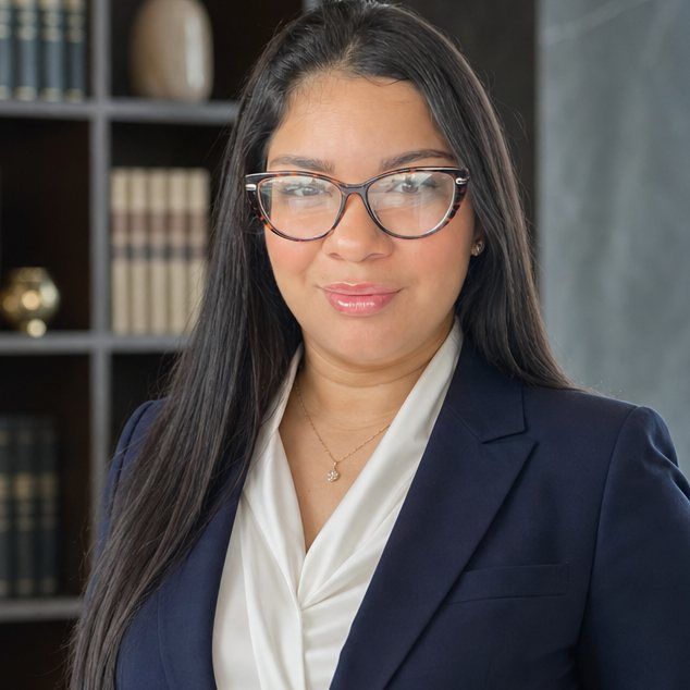 Retrato de la Licda. Katherine Aguirre, abogada en Panamá